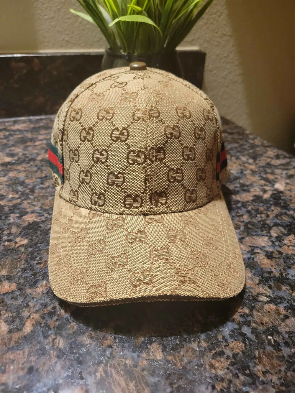 Gucci Beige/Brown Monogram Hat with Green-Red Web - Picture 2 of 9
